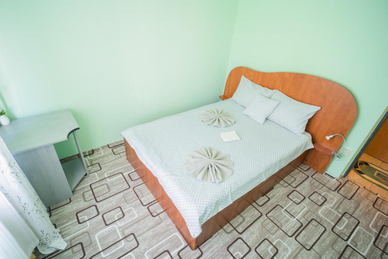 Rustic & Spacious 3Br Apartment Bucarest Extérieur photo