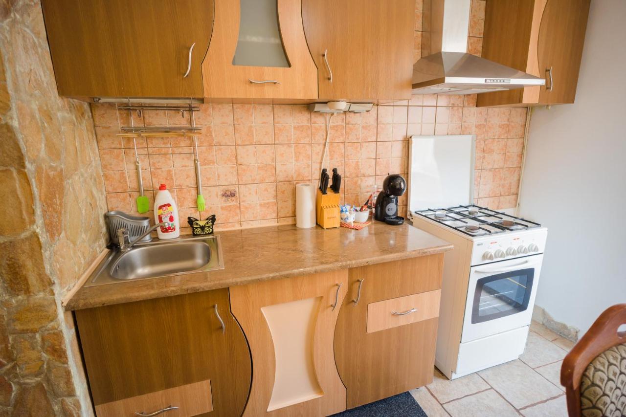Rustic & Spacious 3Br Apartment Bucarest Extérieur photo