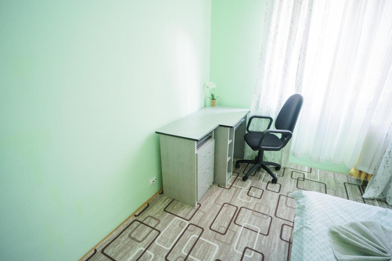 Rustic & Spacious 3Br Apartment Bucarest Extérieur photo